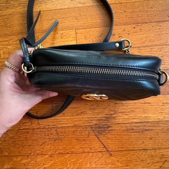 Gucci GG Marmont Mini Shoulder Bag in Black - Picture 9 of 15